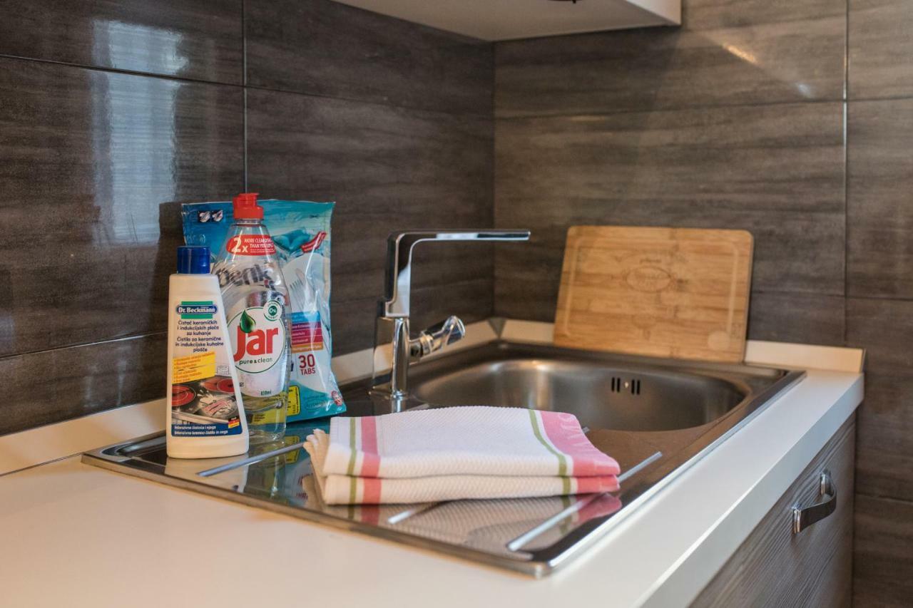 Apartment Bella Baška Voda Kültér fotó